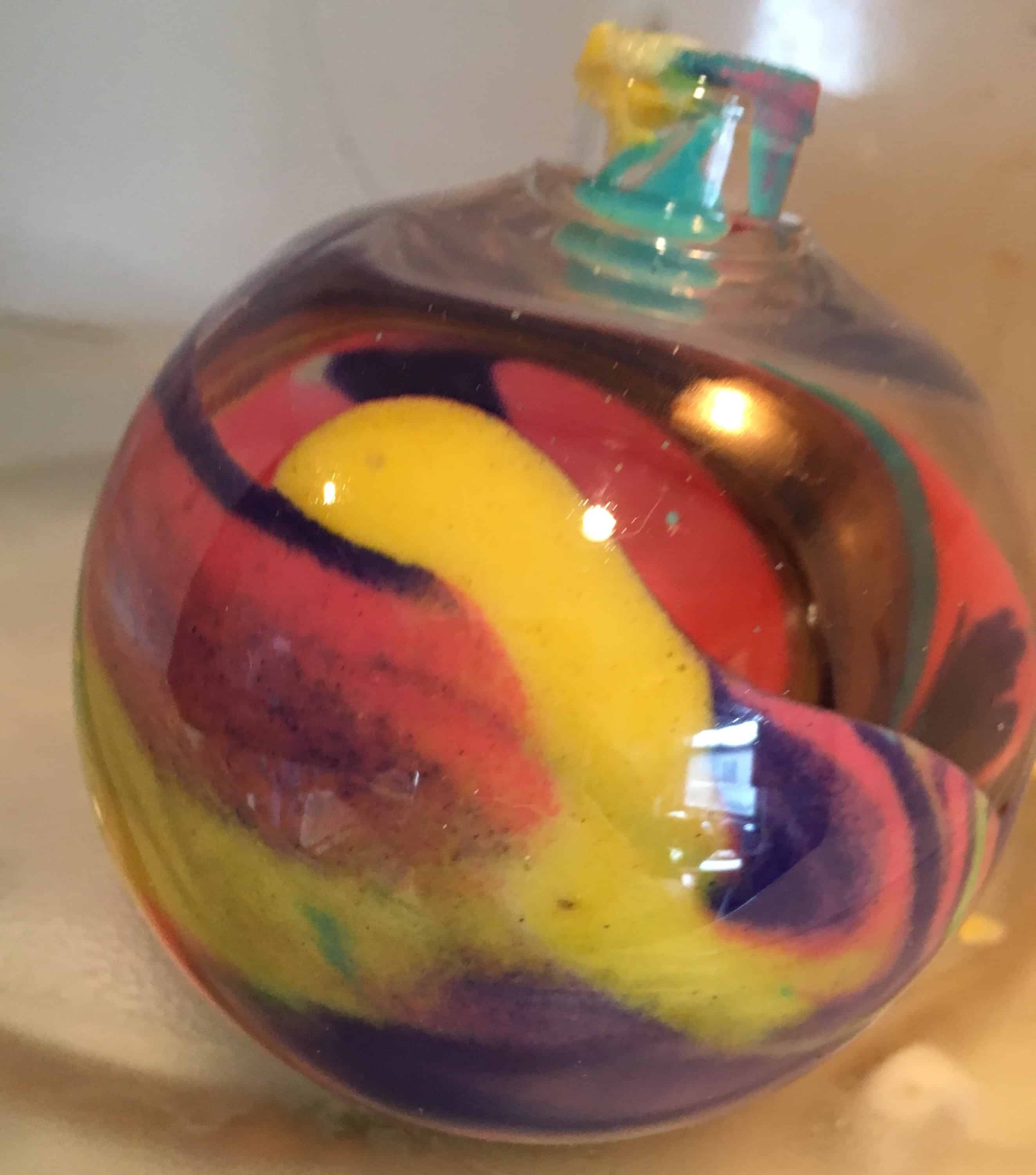 Homemade puff paint is the perfect boredom buster for kids of all ages! Put it inside clear plastic ornaments for a cute, homemade gift!