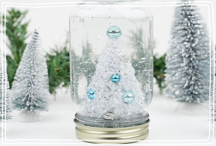 This mason jar snow globe tutorial contains 7 easy steps for Winter crafting with kids. Use this simple tutorial to create a variety of DIY snow globes.