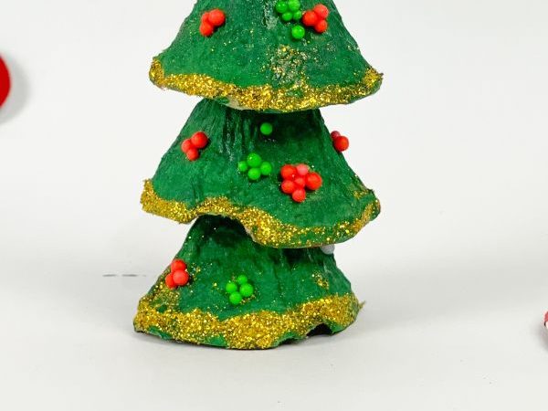 Christmas Tree Egg Carton Craft for Kids